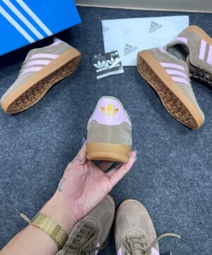 Adidas Gazelle Taupe Suspiro 4