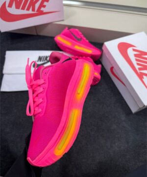 Nike Run Vomero Premium Pink e Laranja 11