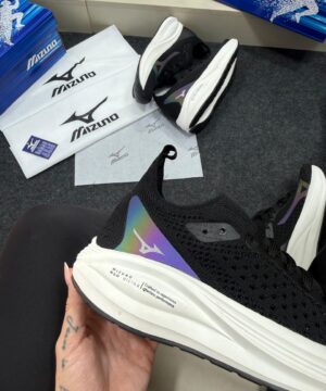 Mizuno Wave Vista Premium Preto e Branco 2