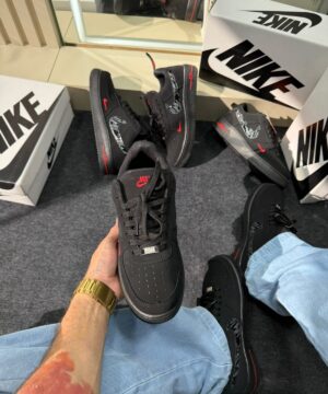 Air Force 1 Premium Preto Vermelho 10