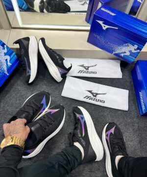 Mizuno Wave Vista Premium Preto e Branco 3