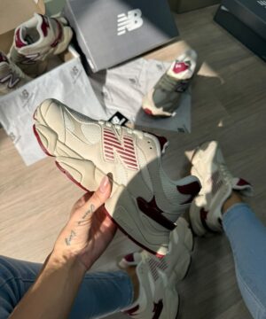 New Balance 9060 Bege Bordo 4