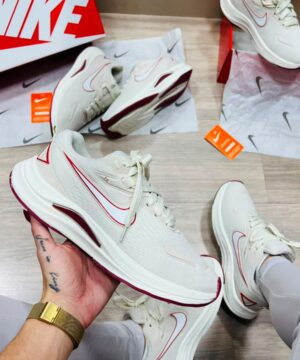 Nike Fit Bege Bordo