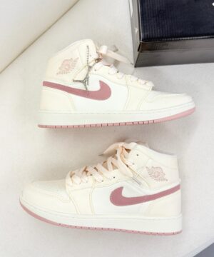 Bota Air Jordan Manteiga Flamingo 6