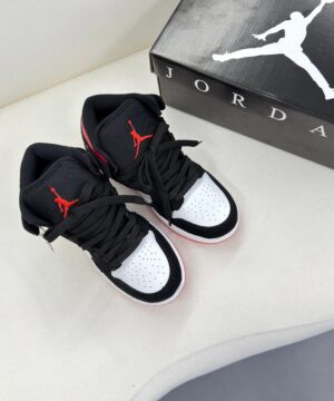 Bota Air Jordan Unissex Tricolor 4