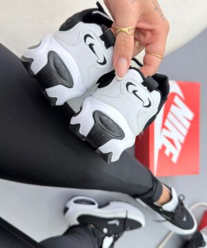 Nike Air Max Portal Preto e Branco 5
