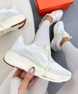 Nike Pegasus 42 Off White e Branco